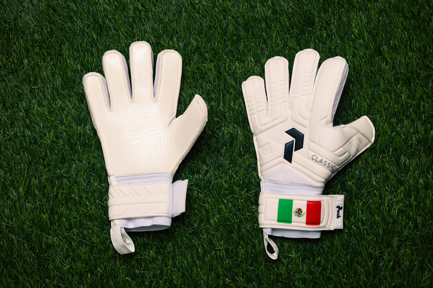 Peak Performance MEX GOALKEEPER GLOVES