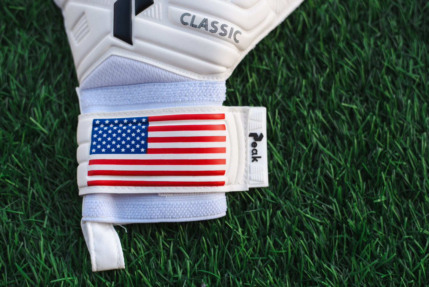 Peak Performance USA Goalkeeper Gloves