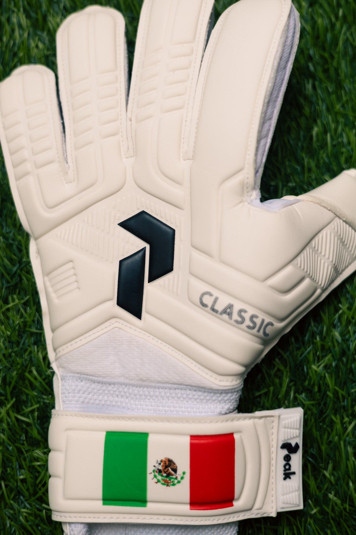 Peak Performance MEX GOALKEEPER GLOVES